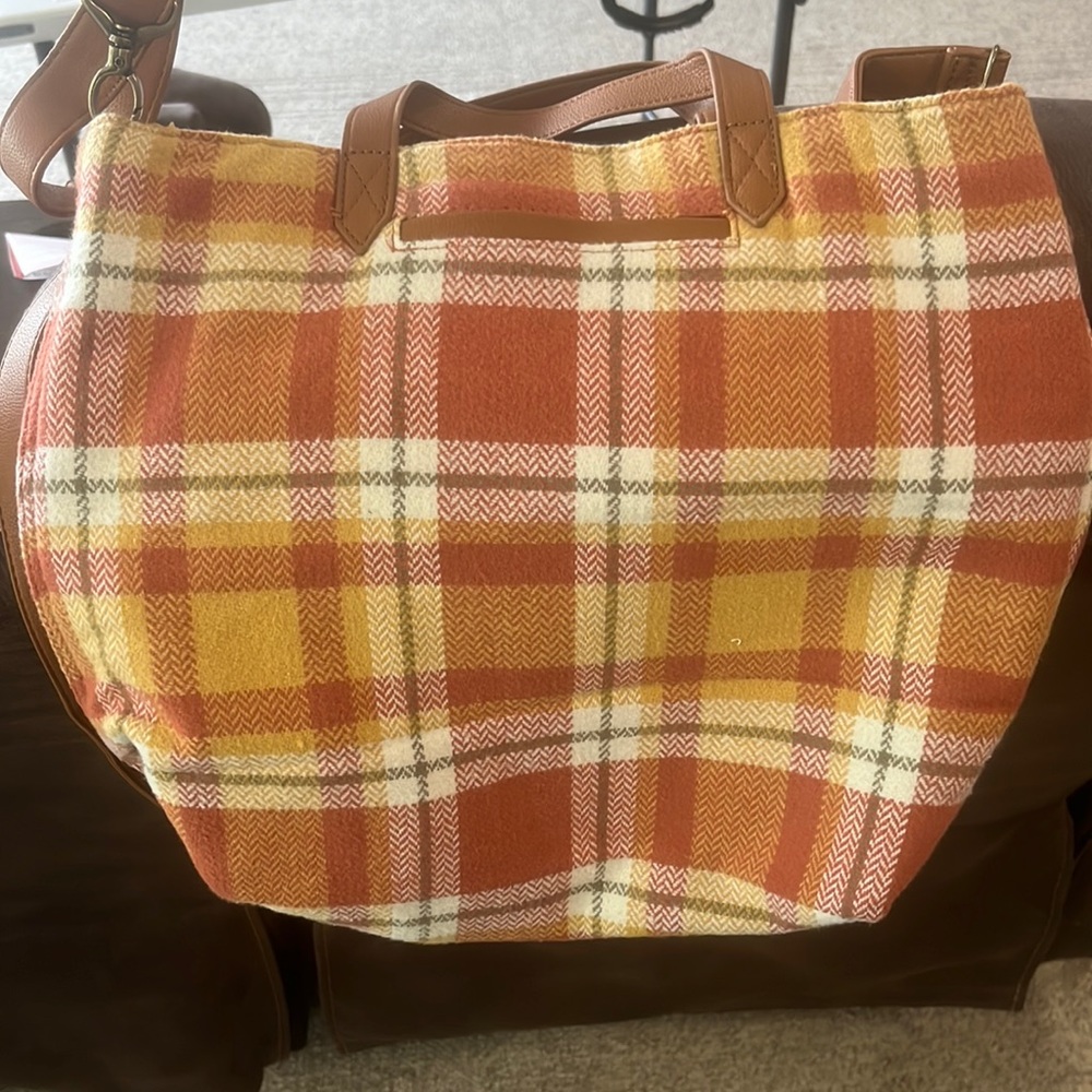 Never used window shopper cross body bag